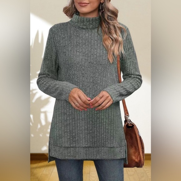 Gentle Slope High Low Thick Turtleneck Sweater - Picture 3 of 5